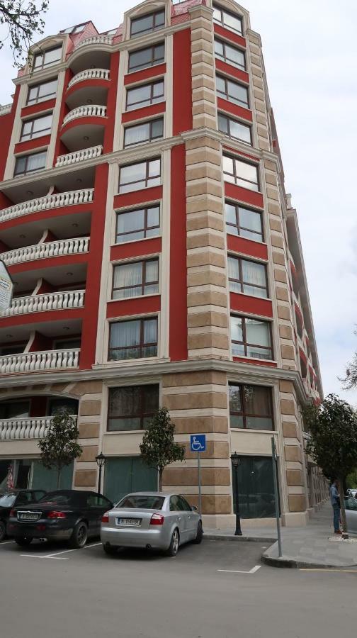 Apartment Grand Karavel Centre Varna Eksteriør billede