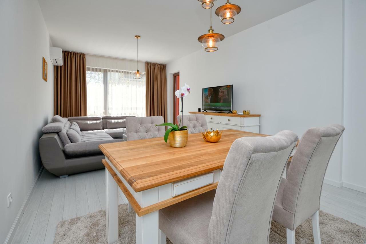 Apartment Grand Karavel Centre Varna Eksteriør billede