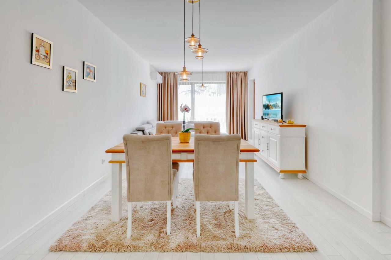 Apartment Grand Karavel Centre Varna Eksteriør billede